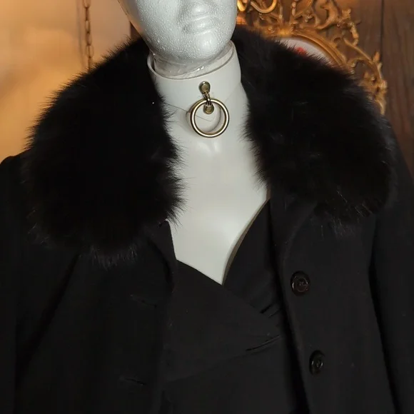 Vintage Fur Coat - Picture 2 of 7